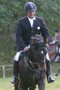 Im Sattel kennen ihn weniger - als Züchter ist Martin Jürgens sehr erfolgreich und nimmt 2010 Rang 3 ein. Foto: Wego